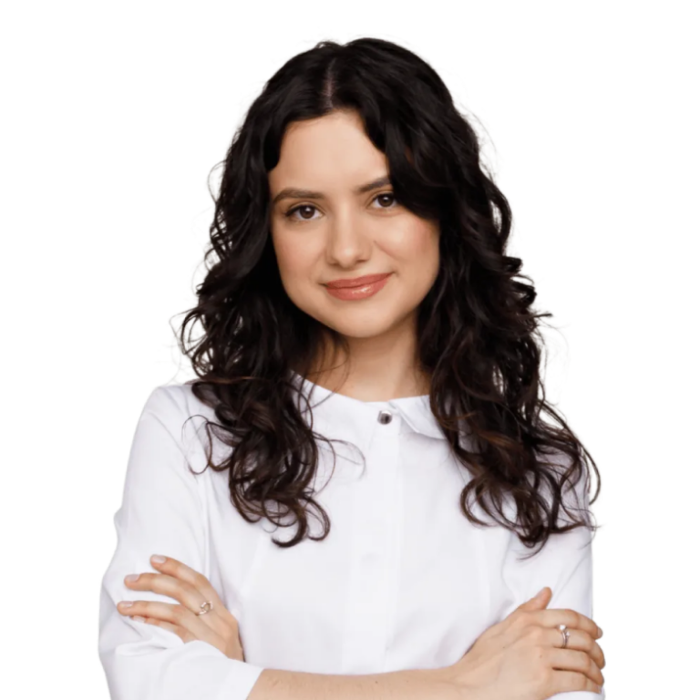 Рената Султанова