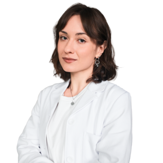 Алина Струкова